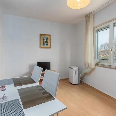 Simonetti 3*