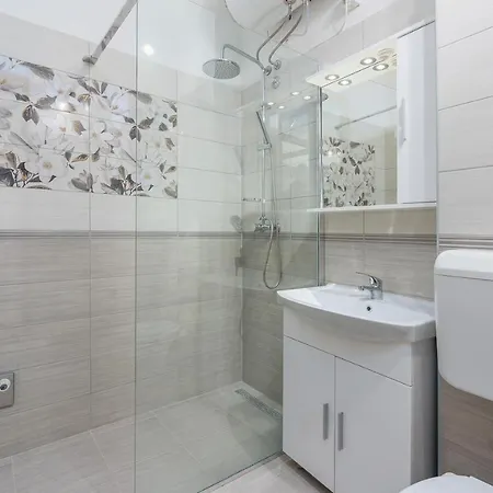 Simonetti 3*